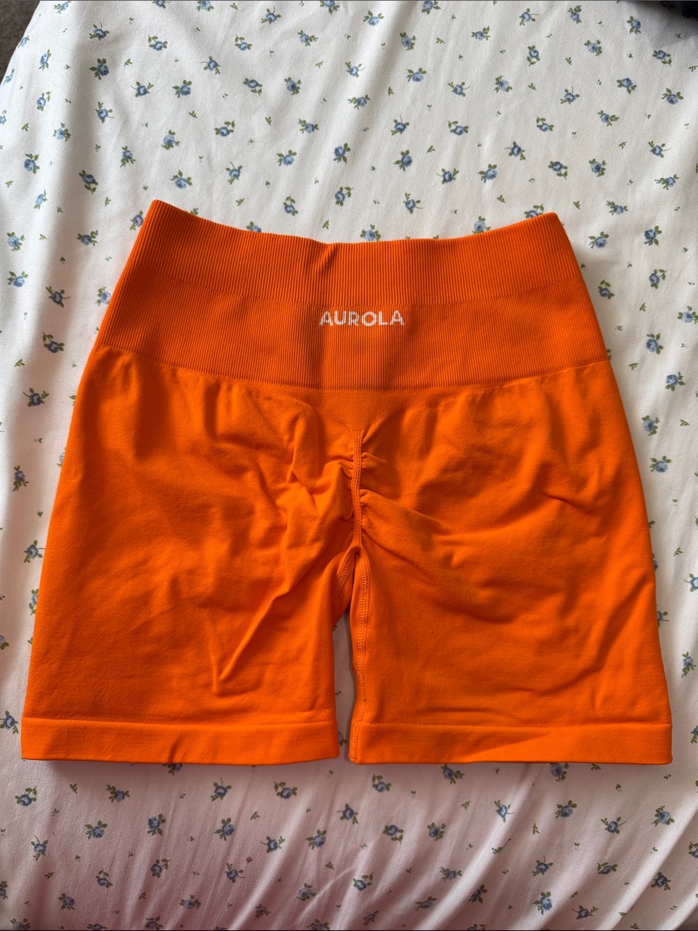 Aurola Orange High-Rise Bike Shorts with Scrunch Back